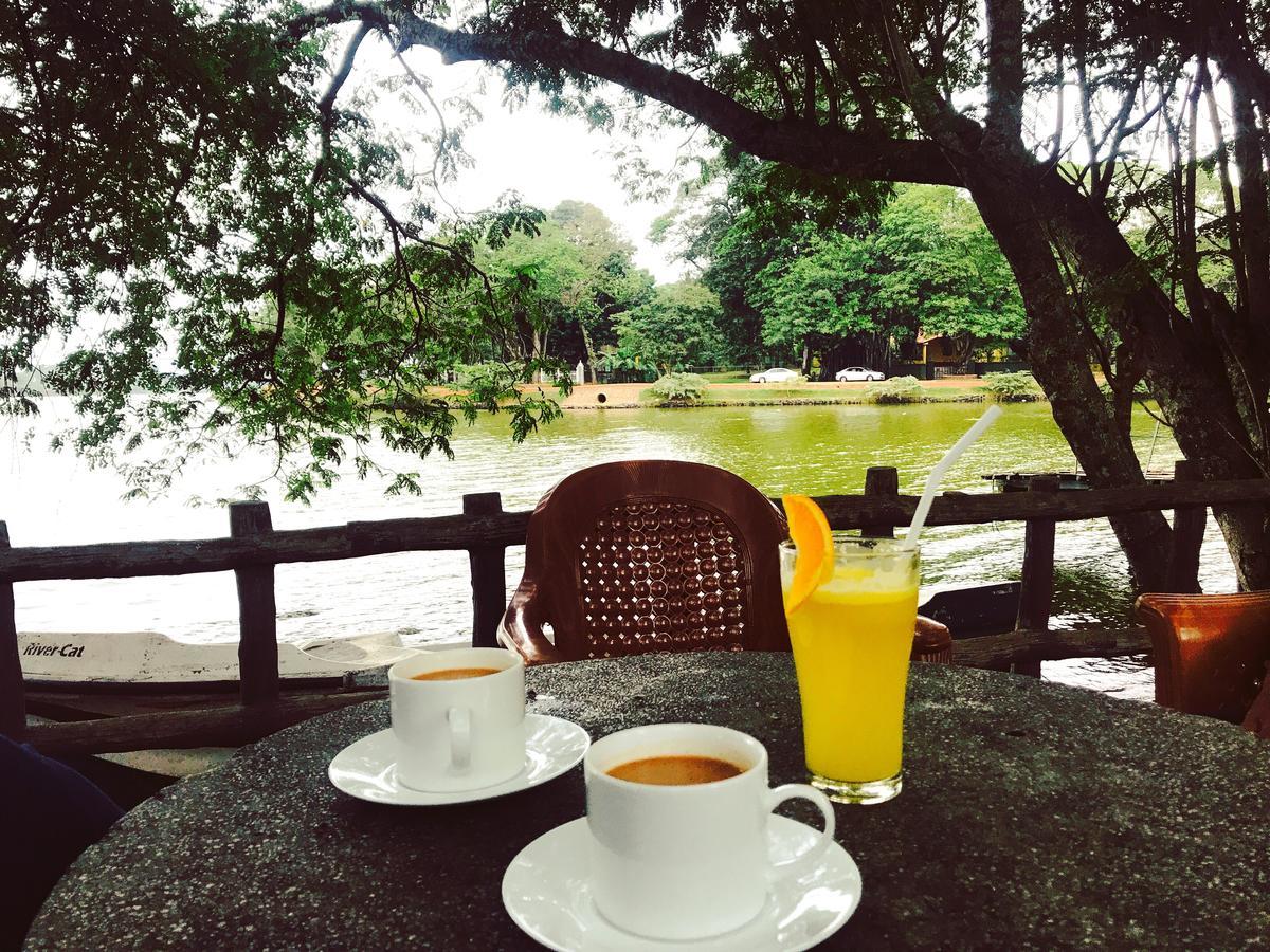 كورونيغالا Seasons Hotel المظهر الخارجي الصورة
